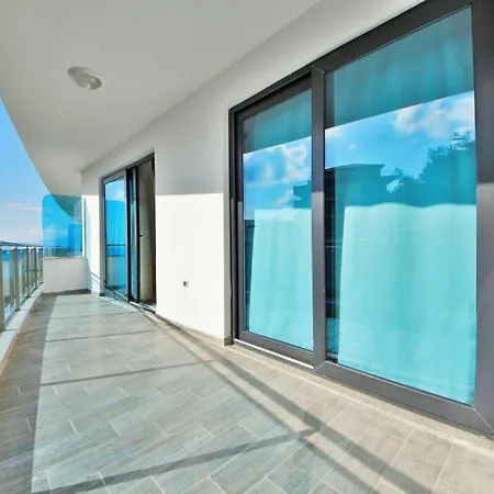 Platinum Aqua